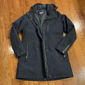 Patagonia 2 in 1 Parka with Hood